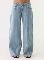Johnny Low Rise Wide Leg Denim Jeans - Light Blue Wash