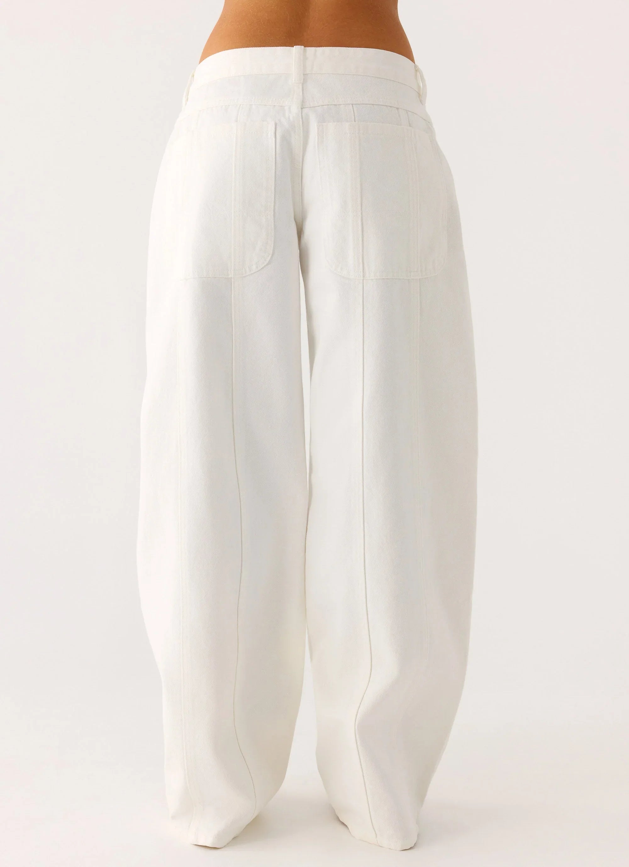 Johnny Low Rise Wide Leg Denim Jeans - White